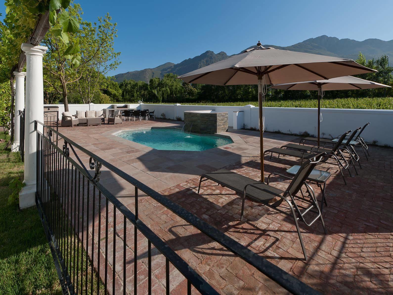 La Galiniere Guest Cottages Franschhoek Exteriér fotografie